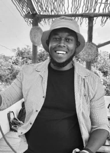 Cossy profile picture